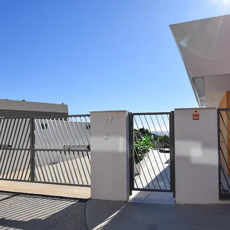 Ref 272 Semiadosado De Lujo Cerca De La Cala De